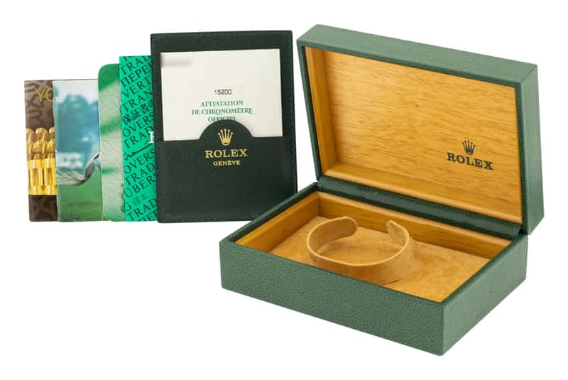 Rolex Oyster Perpetual Date 15200